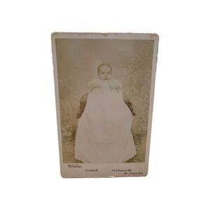 Antique Cabinet Card Baby Infant c1880s Miller Studio St. Joseph MO